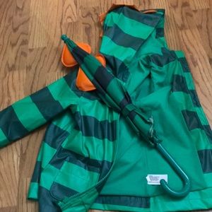 Rain coat w/ Umbrella